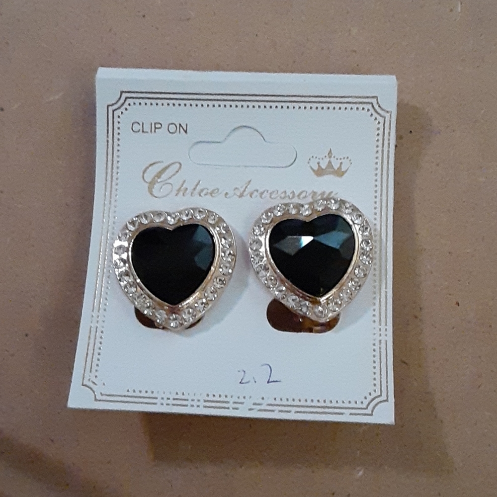 Chloe Accessory - Picture 6 of 6